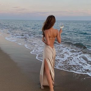 Une confession qui change tout entre nous Mathilde - rencontre-Dominatrice-Le Blanc